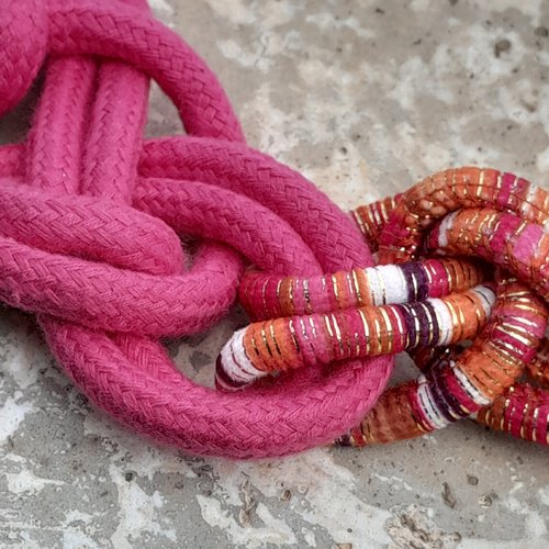 Collier tressé