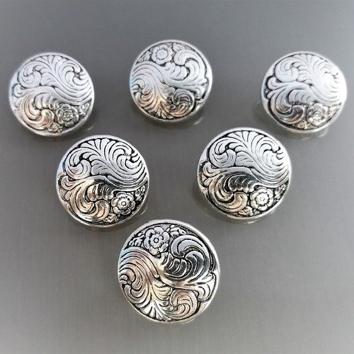 6 boutons ronds 17 mm métal coloris argent noirci