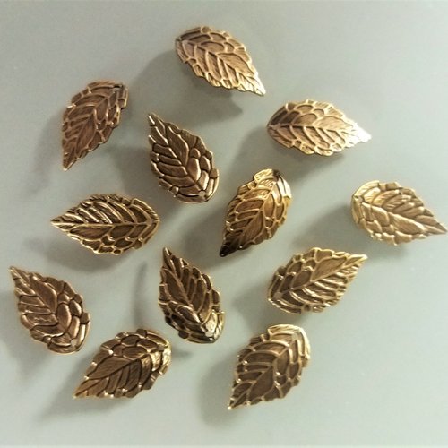 12 breloques feuilles 17 mm métal coloris bronze