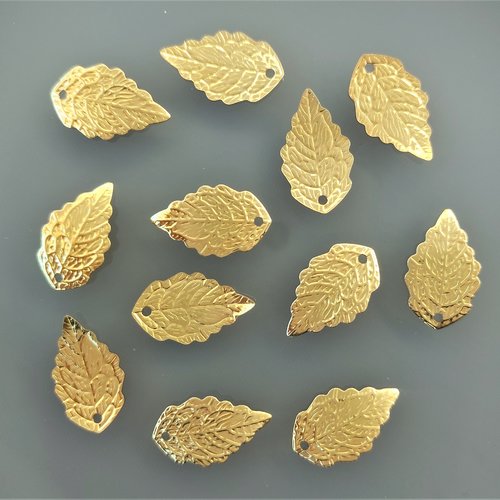 12 breloques feuilles 17 mm métal coloris doré