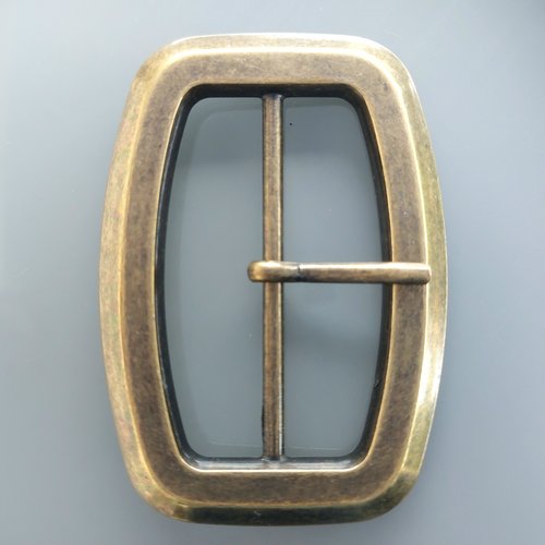 Boucle de ceinture métal coloris bronze passage de 5 cm