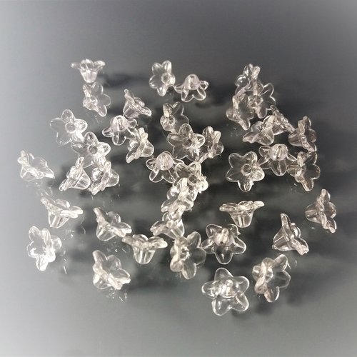 40 perles coupelles fleurs plastique transparent
