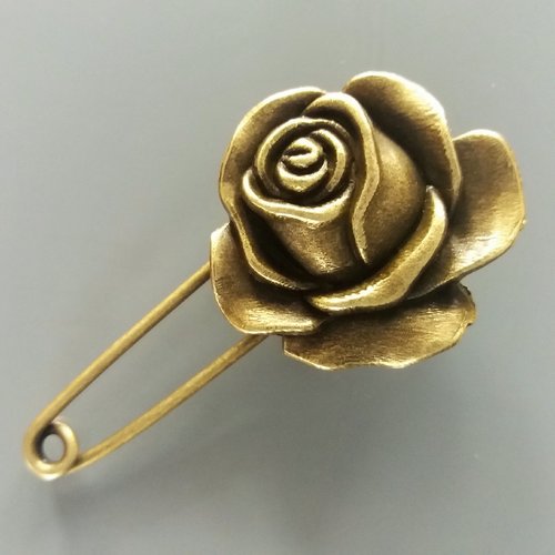 Broche 5.8 cm avec une rose métal coloris bronze