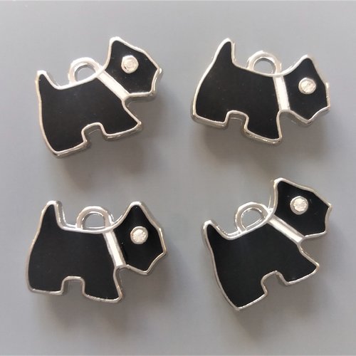 4 pendentifs chiens métal coloris argent et émail noir