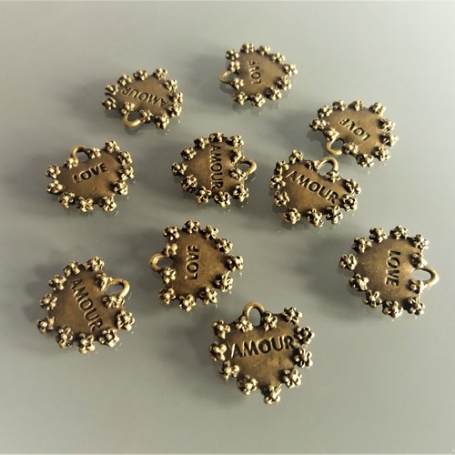 10 pendentifs 16 mm cœurs métal coloris bronze