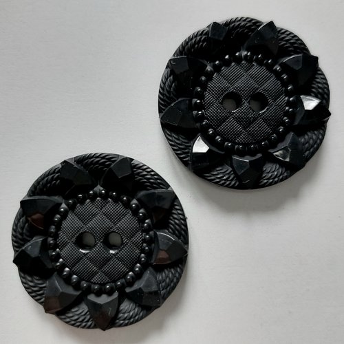 2 boutons fantaisies 34 mm plastique coloris noir