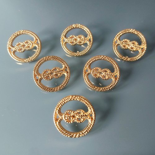 6 boutons ajouré 20mm métal coloris doré