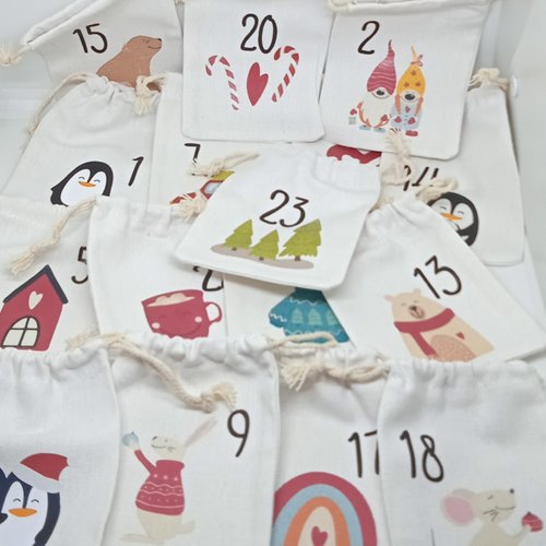 Calendrier de l'avent 2024 en tissu coton écru