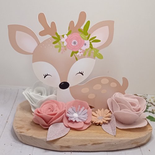 Centre de table sur le thème faon, bambi animaux du bois couleurs personnalisées .