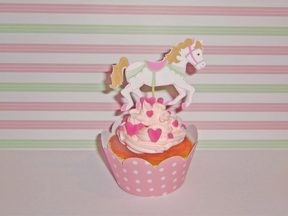 10 Decorations Pour Petits Gateaux Toppers Cheval Carrousel Manege Un Grand Marche
