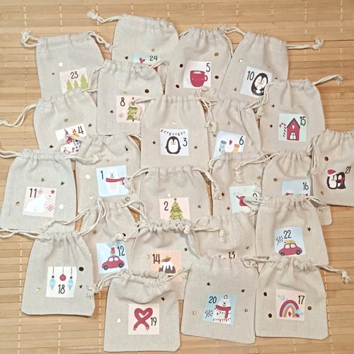 Calendrier de l'avent en lin / pochons en tissu/ calendrier de l'avent en tissu / pochon cadeau