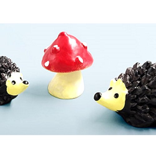 Miniature resine : lot 2 hérissons + 1 champignon