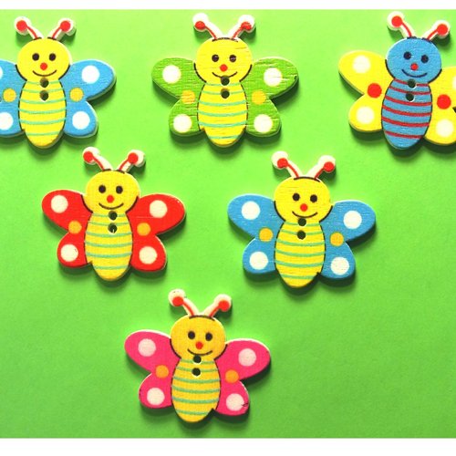 Lot 6 boutons bois : abeille 35*32mm (08)
