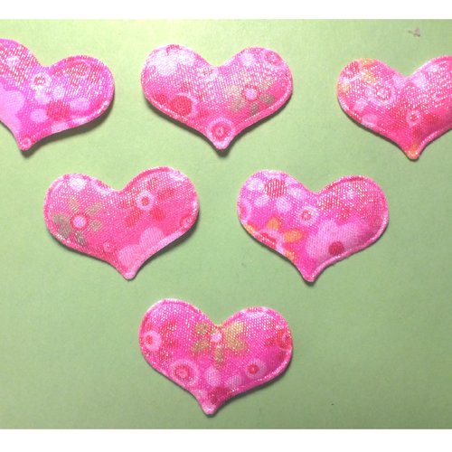 Lot 6 appliques tissus  : coeur rose fleuri 34*25mm