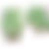 Perles acryliques : 24 coquilles et etoiles verts 10mm