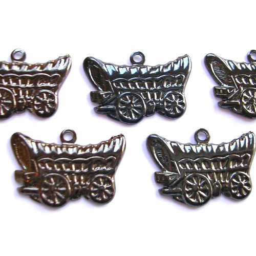 Lot 5 charms metals couleur hématite : charrette cowboy 17*12mm