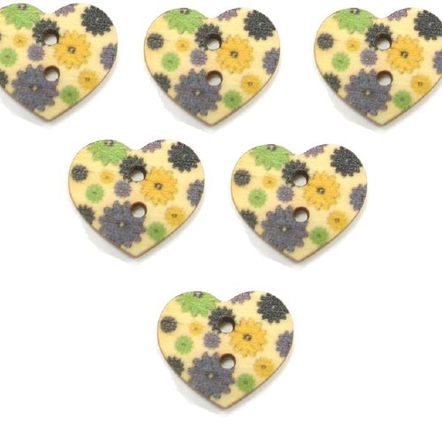 Lot 6 boutons bois : coeur motif fleur 17mm (09)