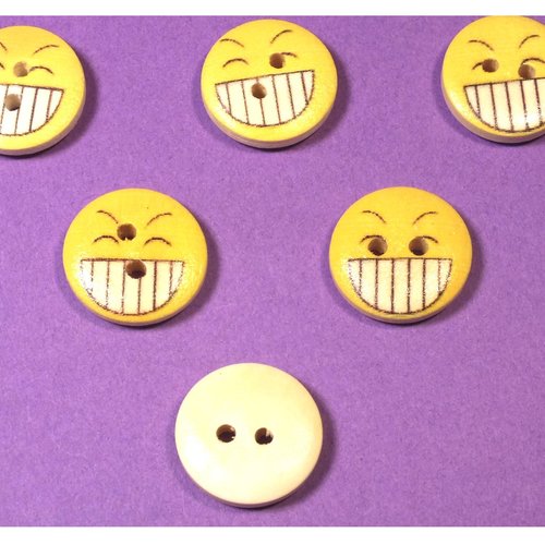 Lot 6 boutons bois : rond motif visage rigolo 15mm (09)