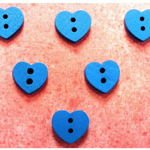 Lot 6 boutons bois : coeur bleu 15*13mm (04)