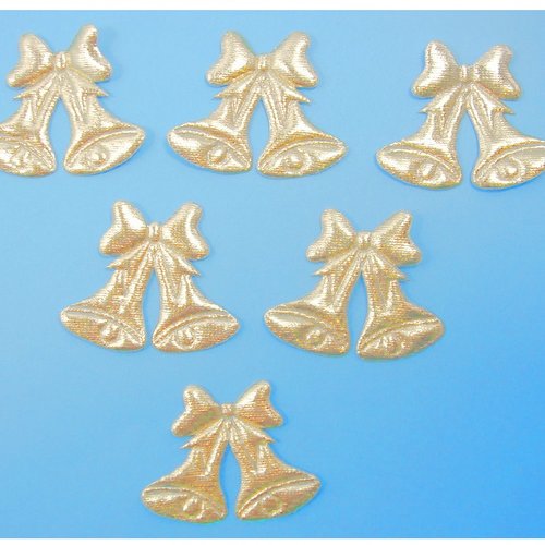Lot 6 appliques tissus : cloche crème 4*3.5cm
