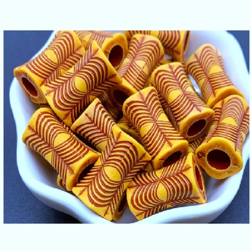 Perles acryliques : 15 cylindrique marrons 18*10mm (02)