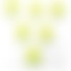 Lot 6 boutons acryliques : coeur jaune clair +  fleur blanche 14*14mm