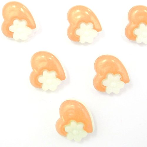 Lot 6 boutons acryliques : coeur saumon +  fleur blanche 14*14mm