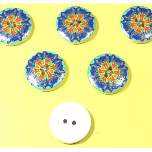 Lot 6 boutons bois : rond motif fantaisie 20mm (07)