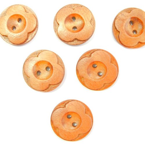 Lot 6 boutons bois : rond motif fleur 20mm (07)