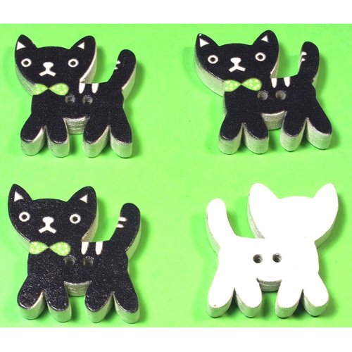 Lot 4 boutons bois : chat 24*23mm (06)