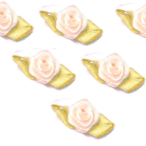Lot 6 appliques tissus : rose couleur écrue 13mm