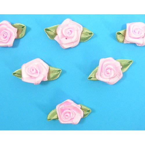 Lot 6 appliques tissus : rose couleur rose clair 13mm