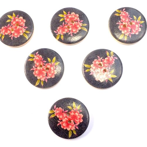 Lot 6 boutons bois : rond motif fleur 30mm (46)