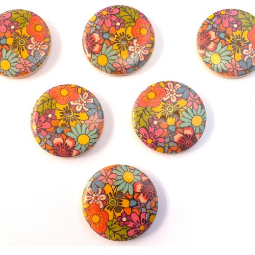 Lot 6 boutons bois : rond motif fleur 30mm (44)