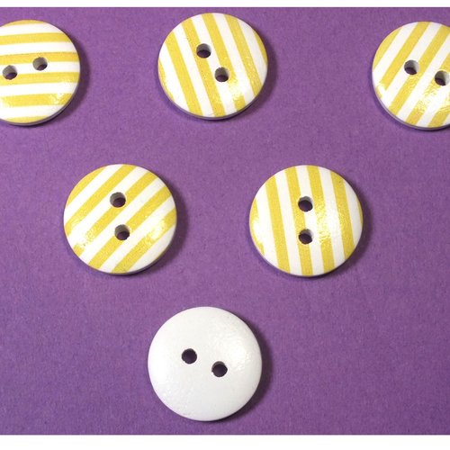 Lot 6 boutons bois : rond motif rayure 15mm (09)