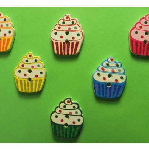 Lot 6 boutons bois : gateau 20*16mm (01)