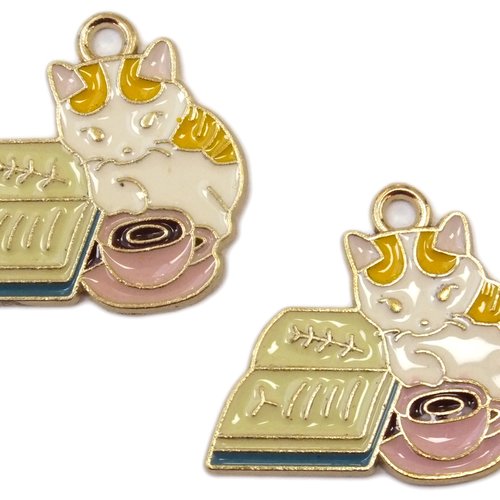 Lot 2 charms/breloques  plaqué doré : chat 24*22mm (06)