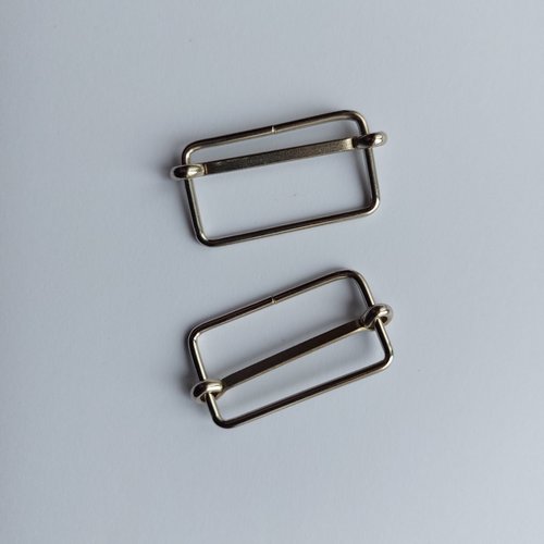 Boucles métal 4 cm
