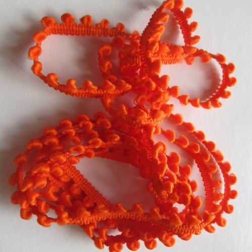 Galon petit pompon orange  9 mm