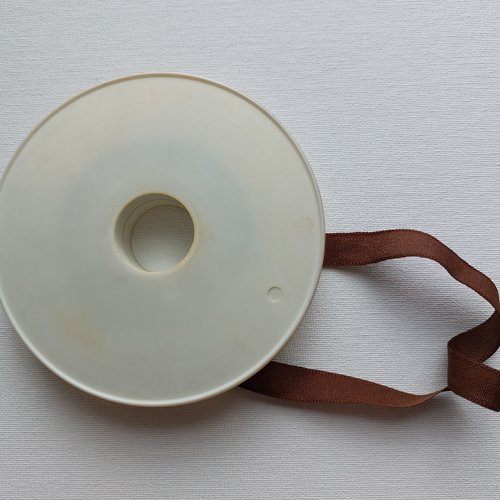 Ruban extra fort marron foncé