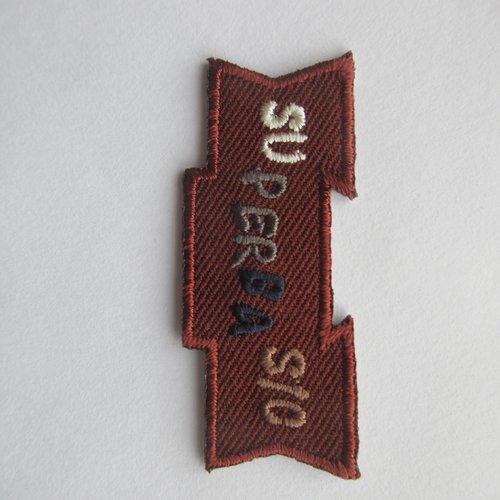 Écusson  super basio