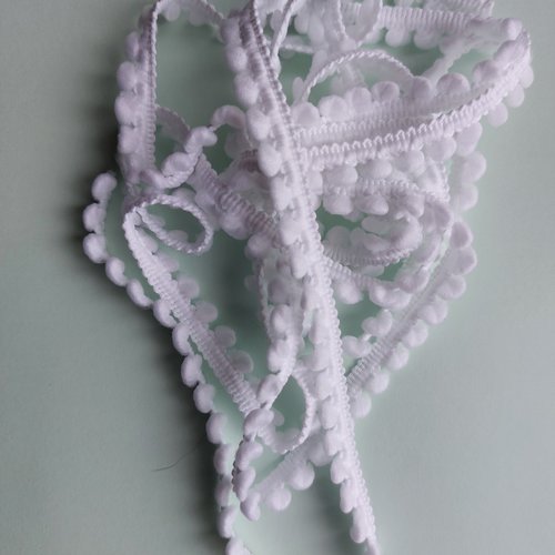 Galon pompon  blanc