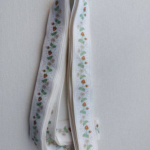 Galon motif  noisette