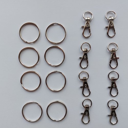 Mousqueton vendu en 1 lot de 16 pièces