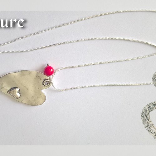 Collier pendentif coeur et perle de corail