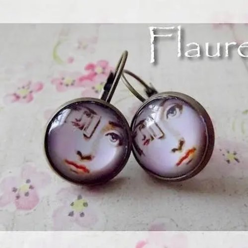 Boucles d'oreille cabochon "regard sur...."