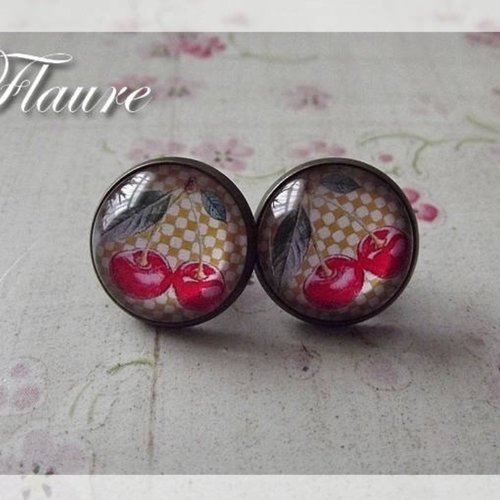 Boucles d'oreille puces "cerises"