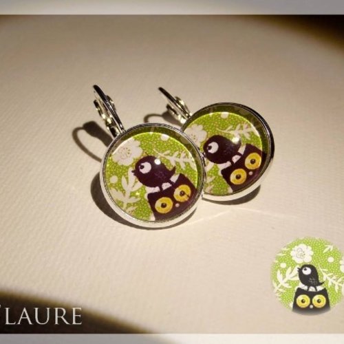 Boucles d'oreille argentées dormeuses "chat et oiseau fleuri vert"