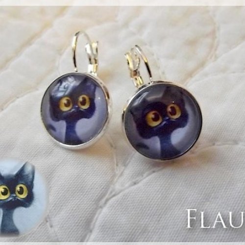 Boucles d'oreille argentées dormeuses "le chat bleu"