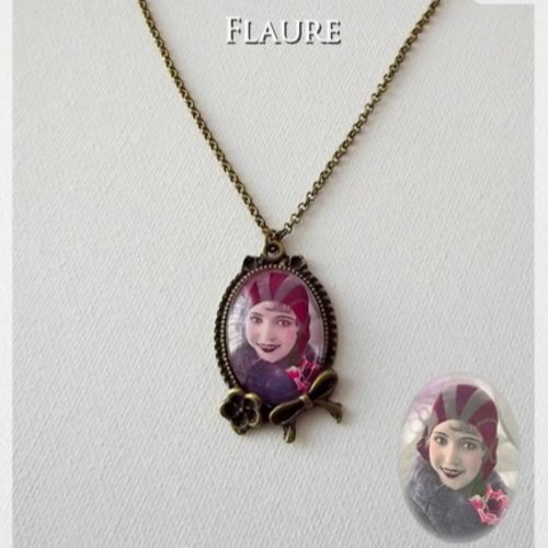 Collier pendentif cabochon "la parisienne"